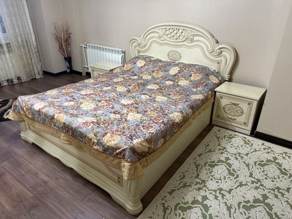 Спальный гарнитур