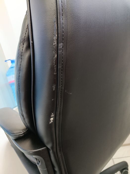 Офис стол кожен 100 лв