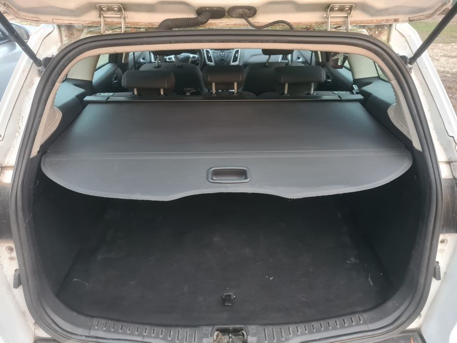 Rulou portbagaj Ford Focus Mk3 Break