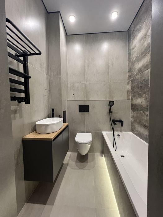 Продам квартиру на Батыс-2