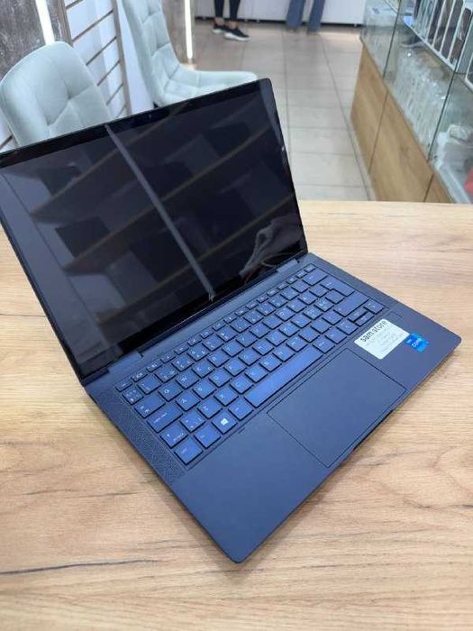 HP Elite Dragonfly — i5-11th / 16GB / 512GB
