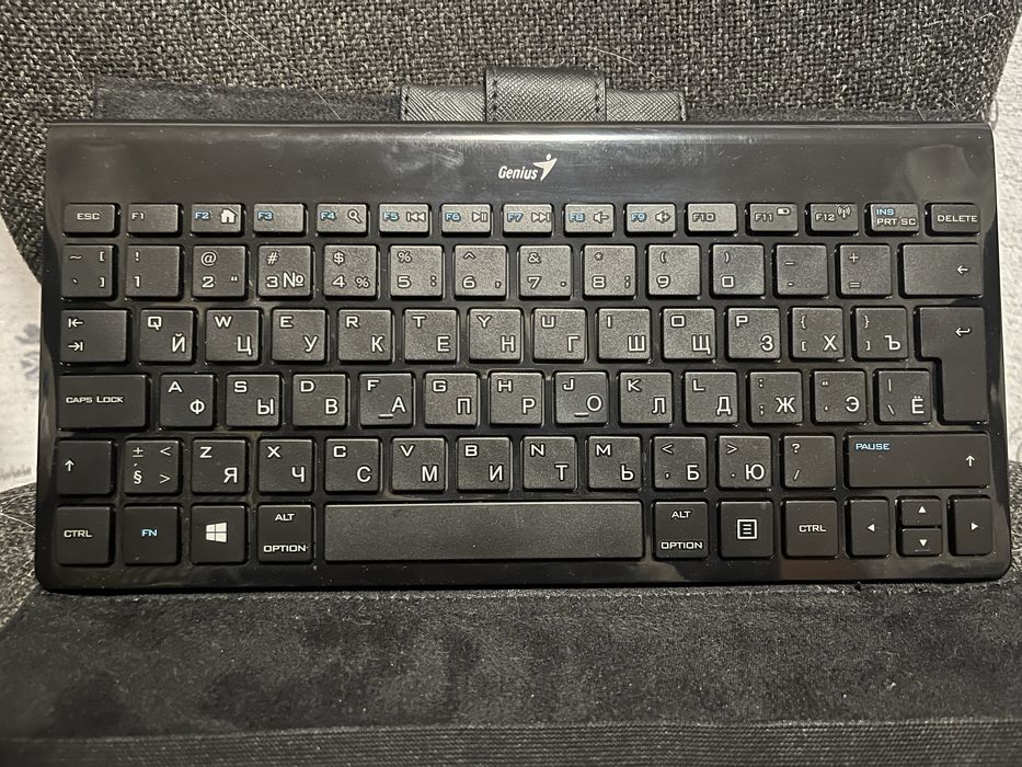 Bluetooth клавиатура