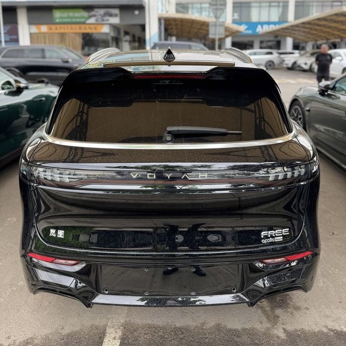 Voyah Free 2023 — 2