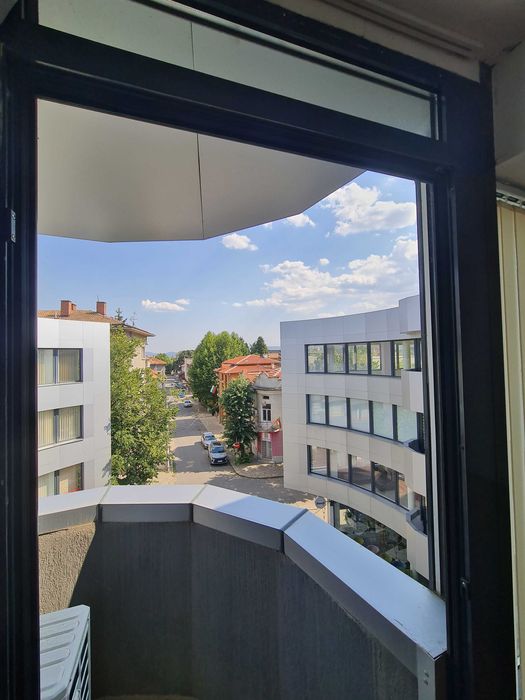 Дава се под наем Офис в Казанлък - 30 кв.м за 219.3 € - Снимка #3