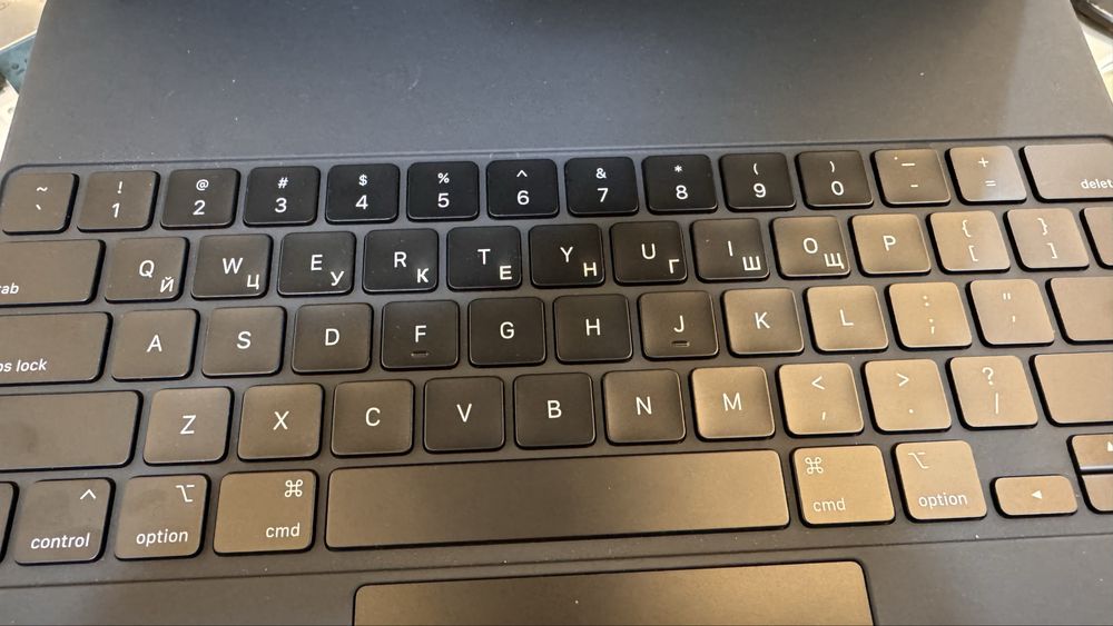 Лазерная гравировка на клавиатурах ноутбуков