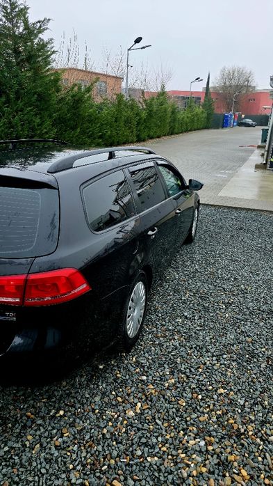 Vând Volkswagen Passat, înmatriculat, 1.6, an 2012.