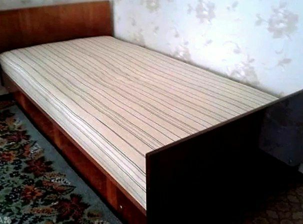 Spalniy kravat крават спальни