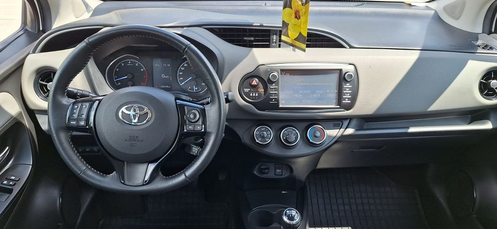 Toyota Yaris 1.5VVTI  2020 g