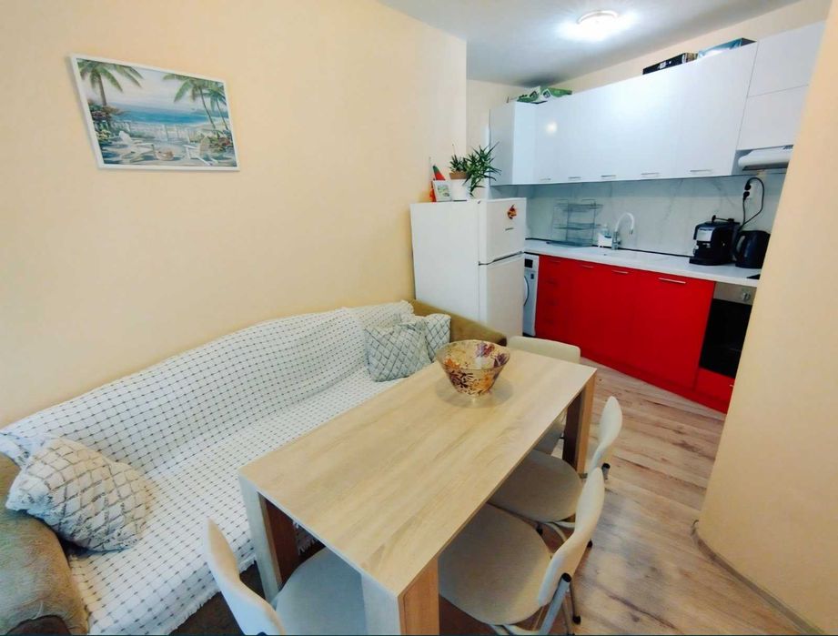 Тристаен, обзаведен апартамент, Гръцка махала, гр.Варна