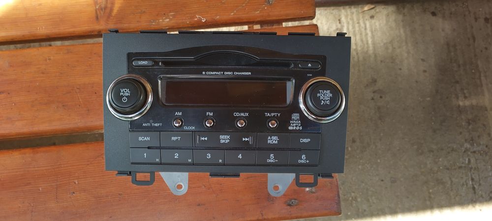 Vand , schimb Radio cd mp3Honda CRV