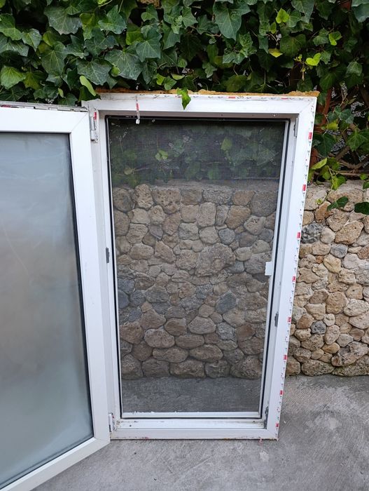 Vând geam termopan din PVC