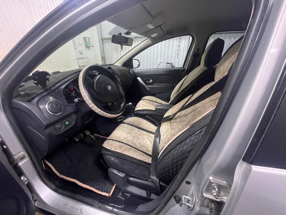 Автотранспорт продаю машина