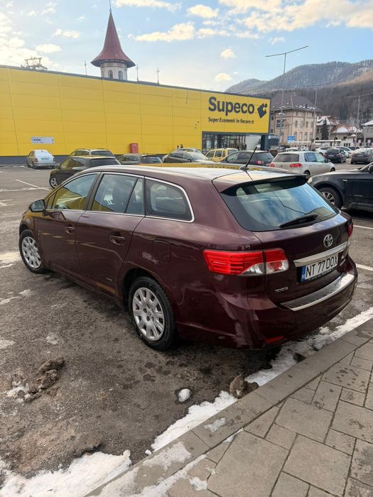 Toyota Avensis 2012 2.0 diesel manual