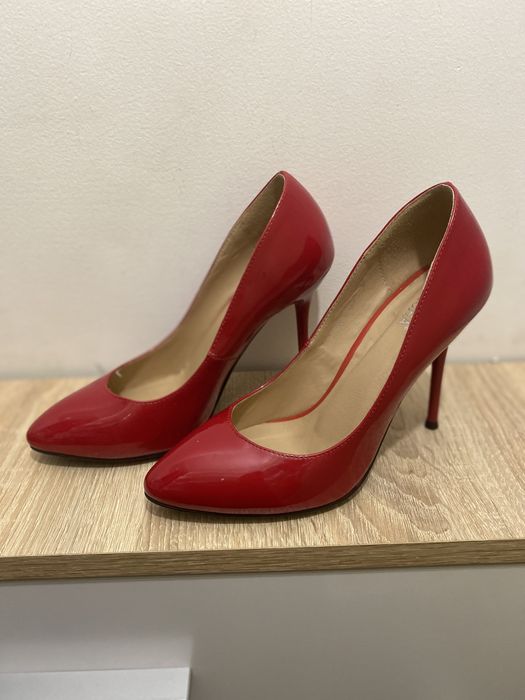 Туфли на 36-37 размер