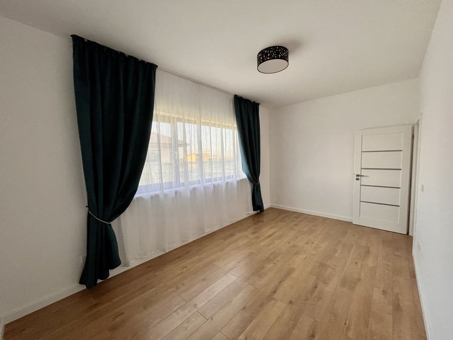 Casa individuala de inchiriat in Mosnita Noua curte 600 mp