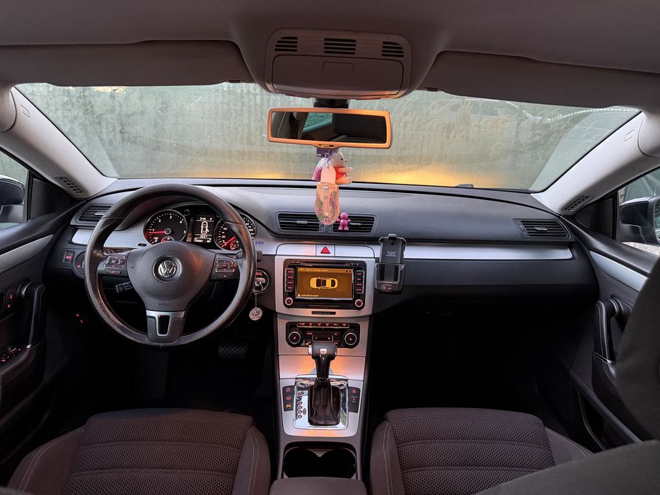 VOLKSWAGEN Passat CC 2010 — imagine 5
