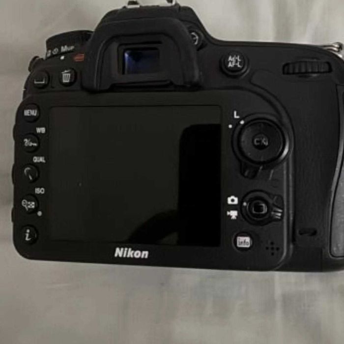 Видеокамера Nikon 7100d