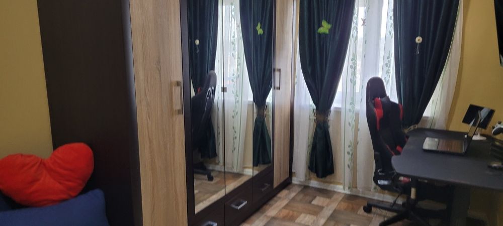 Apartament 3 camere 98mp