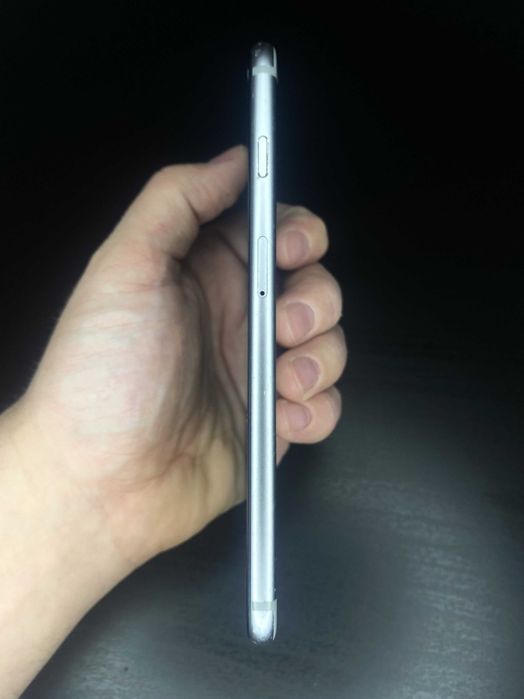 iPhone 6s 16GB – работещ, батерия 83%, Touch ID неработещ