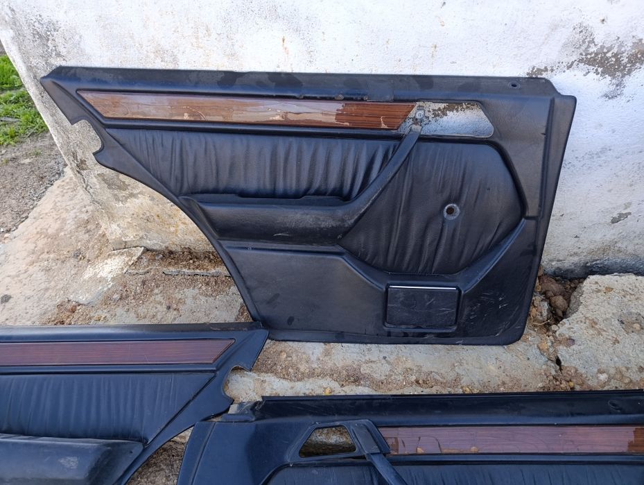 Кожаный салон черный