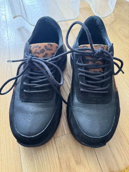 Sneakers Exclusives  animal print 38