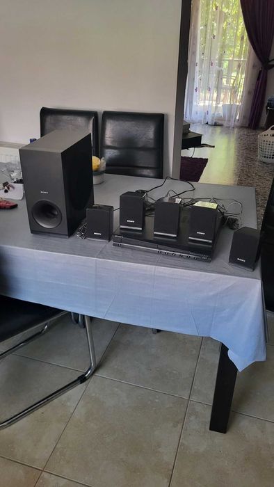 DVD Home theatre system SONY DAV TZ140