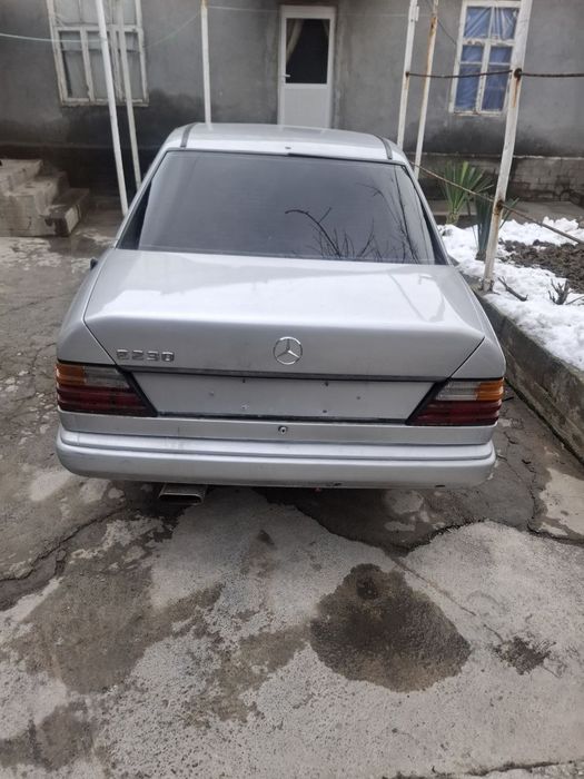 Mercedes benz w124 E230