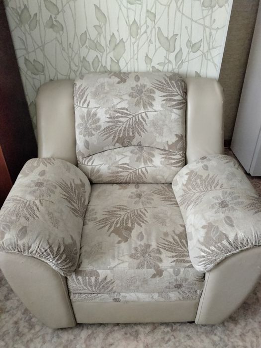 Кресло диван мебель