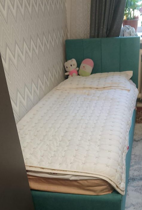 Продам кровать в хорошем состояние