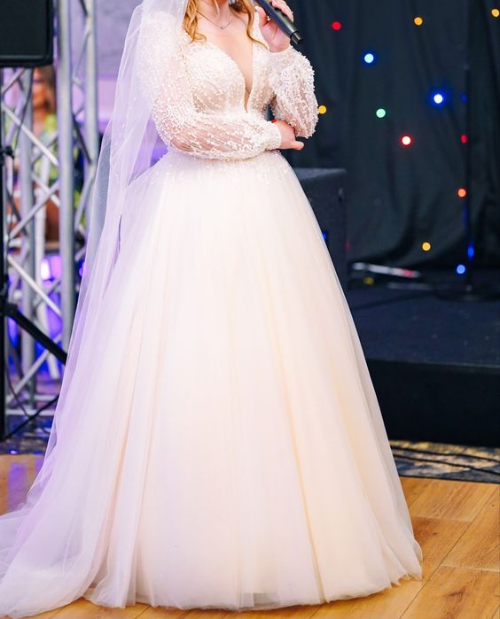 Rochie mireasa A line