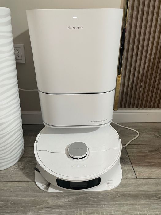 Робот пылесос, очень удобный