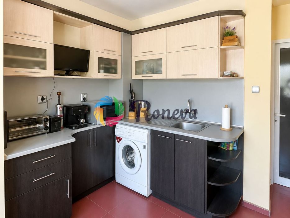 Продава се Тристаен апартамент в Варна, Чайка - 63 кв.м за 3937 €/кв.м - Снимка #2