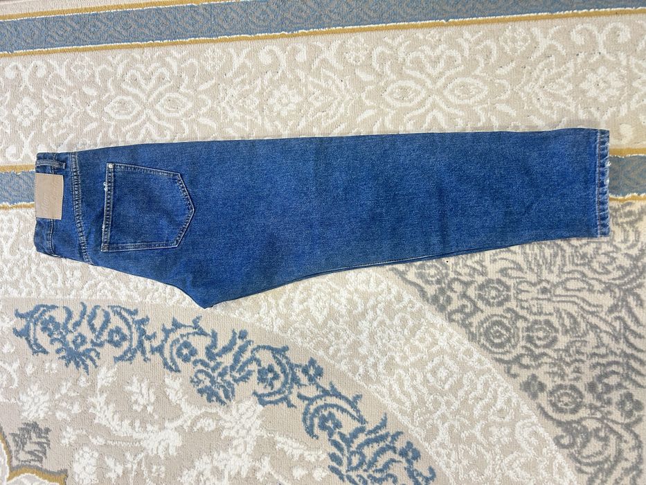 Продам новые джинсы