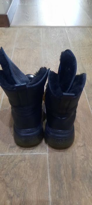 Зимние ботинки чёрные