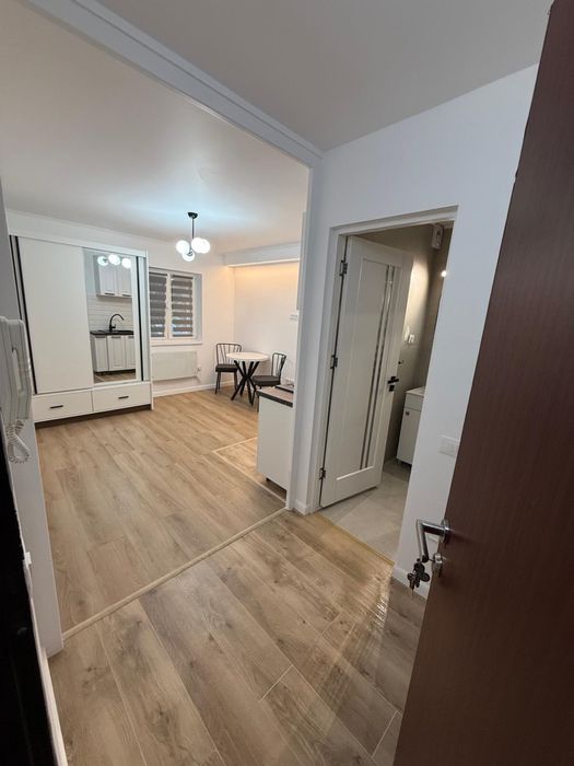 Inchiriez studio recent renovat zona N Titulescu