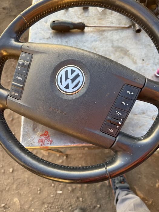 Мулти волан кожен с Еърбег Airbag волан за VW Touareg комплект ном 8