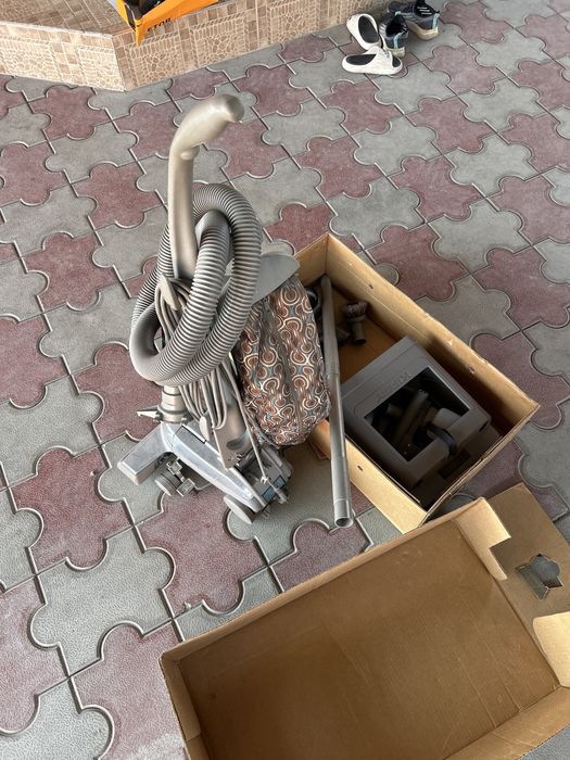 продам пылесос Kirby