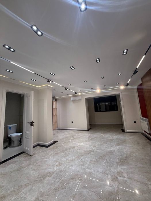 Срочно Продаётся Нежилое Помещения 1.Линия Чилонзор ор-р Торгови центр