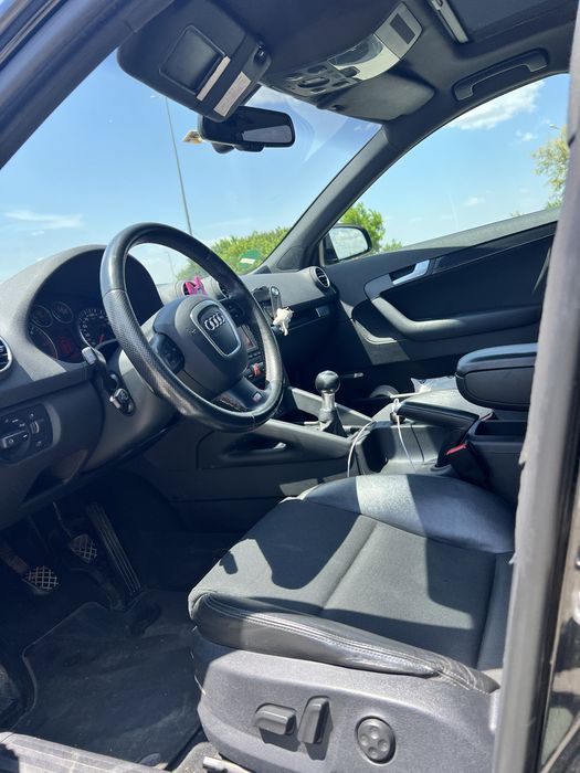 Vand Audi A3 pachet S line ,Bkd !