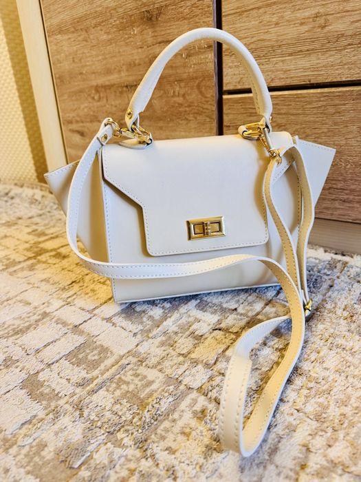 Продам сумки из натуральной кожи. Производство Италия