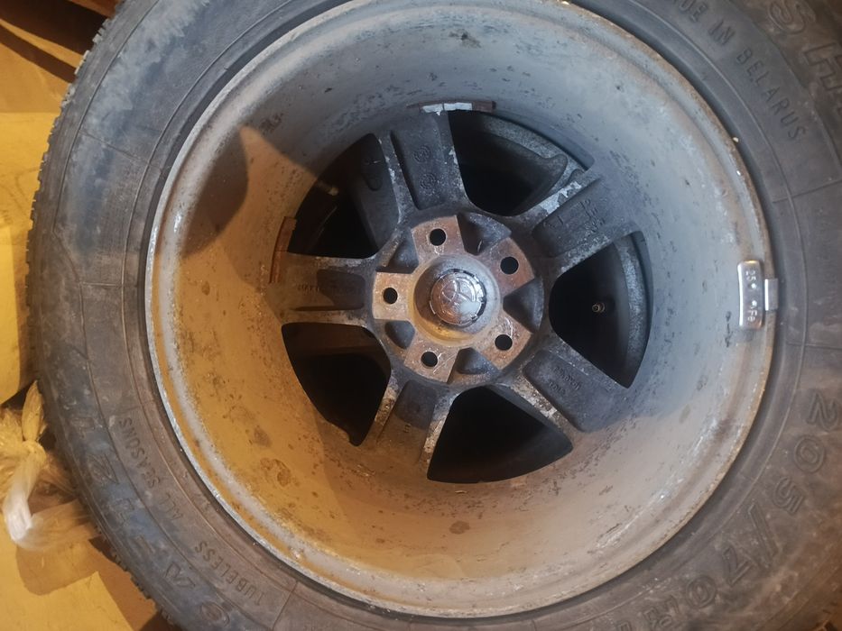 Продам зимний шины на 15 с дисками