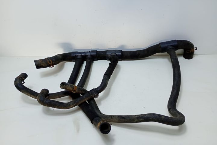 Furtun apa 1.9 dci Renault Trafic X83 seria