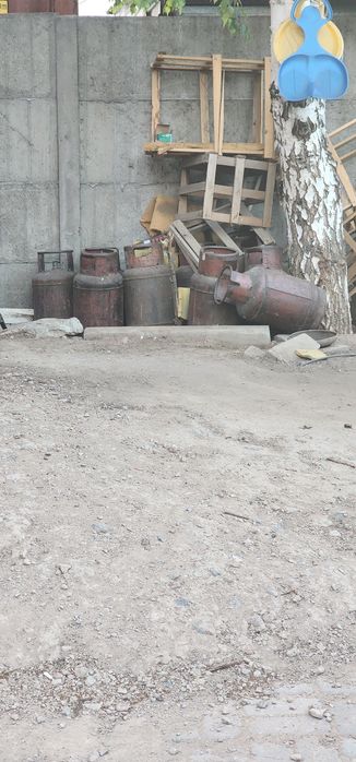 Продам газ балон