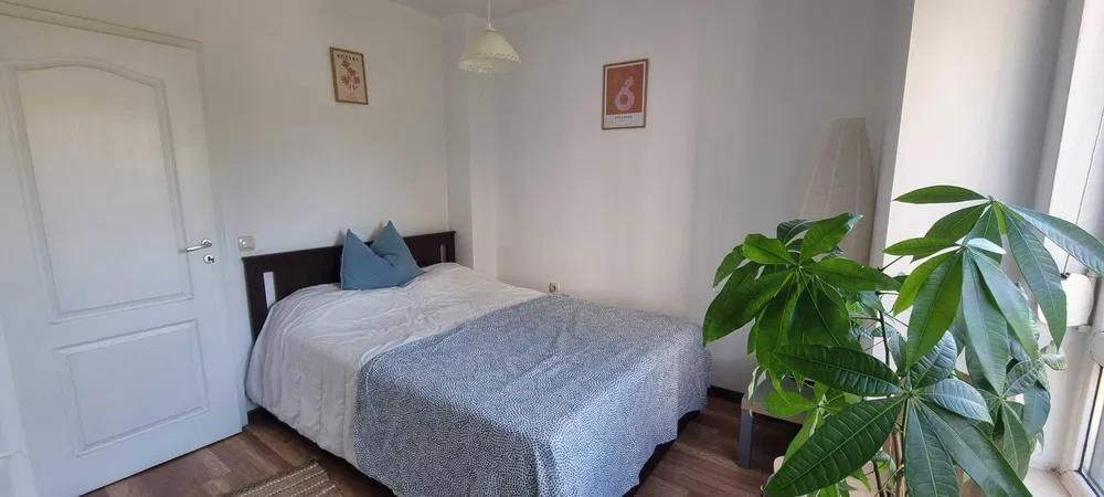 Дава се под наем Двустаен апартамент в Пловдив, Център - 50 кв.м за 375 € - Снимка #3