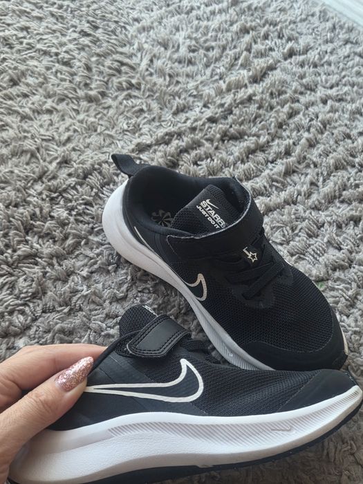 Nike 28 размер детски маратонки