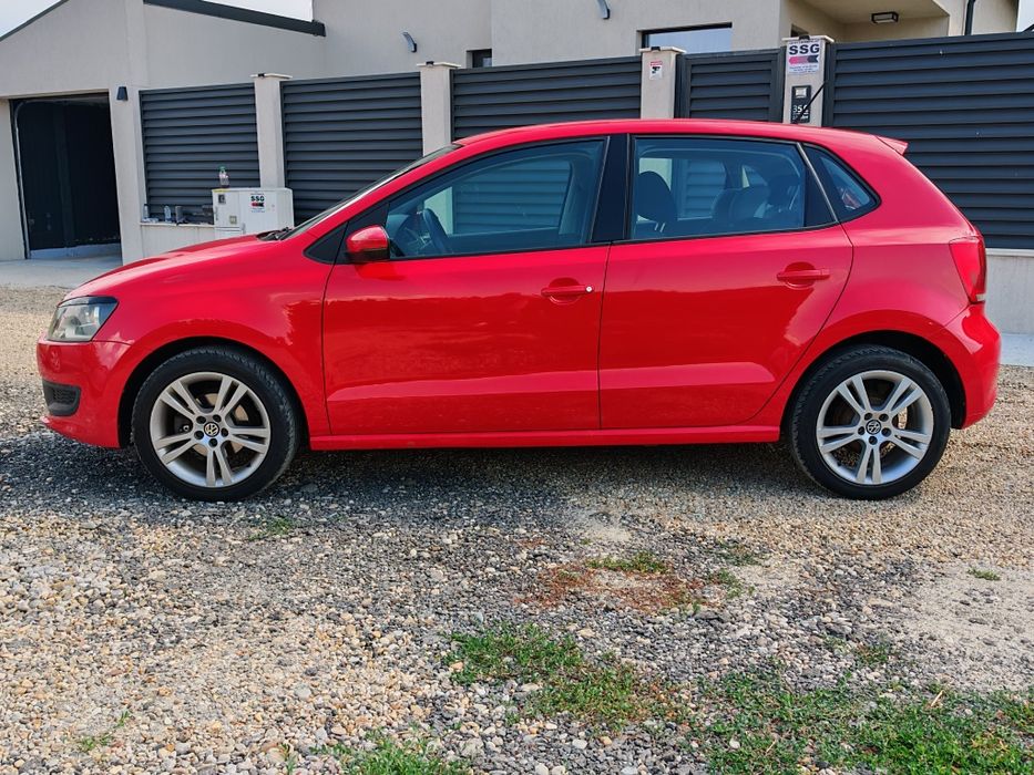 VOLKSWAGEN Polo 2010 — imagine 3