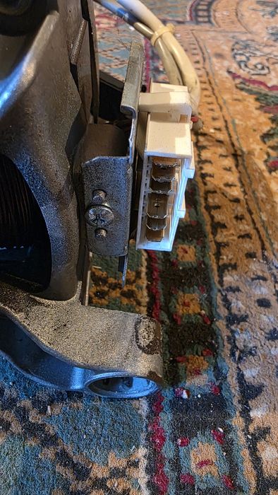 Продам  эл.двигатель от стиральные машин