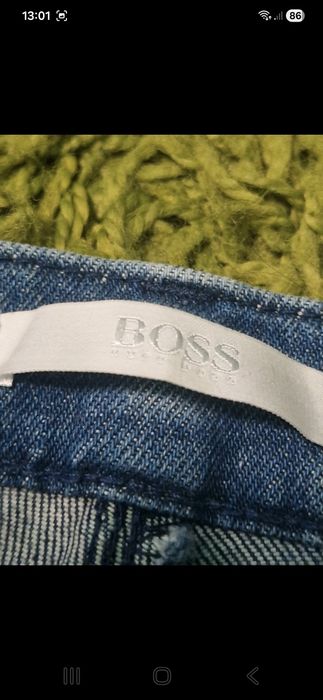 Blugi Boss Germania