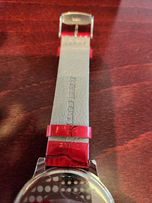 Стилен часовник Miss Sixty