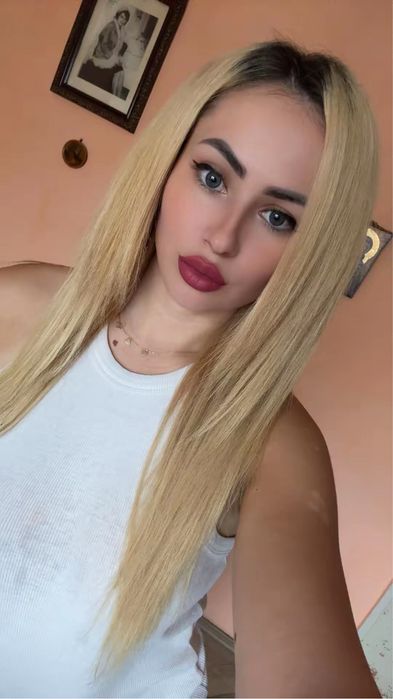 Unghii cu gel sau semi